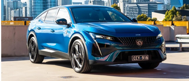 PEUGEOT 408 PHEVのエクステリアデザイン