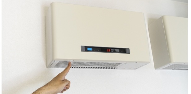 直流電力を交流電力へ