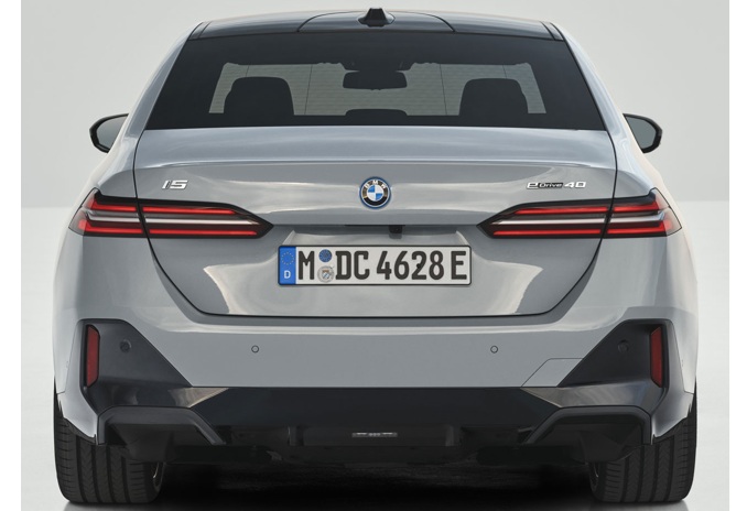 BMW i5の電動モデルとしての立ち位置