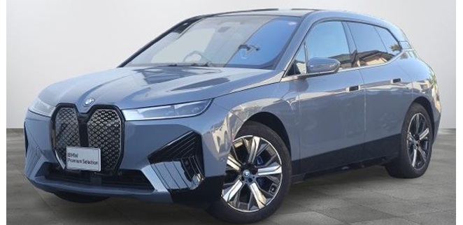 エクステリアデザイン：未来と伝統の融合