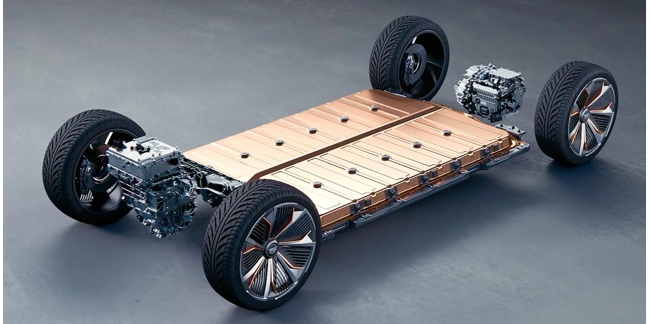 キャデラック LYRIQのスペックは？