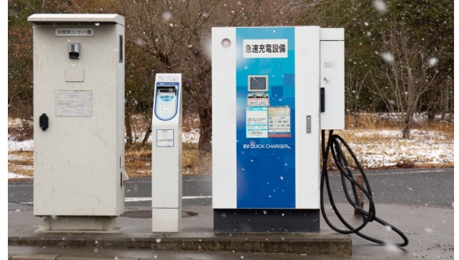 寒い朝のEV急速充電はさらに影響が大きい