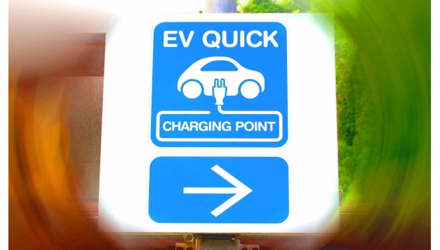 走行距離別の最適なEV充電頻度は？