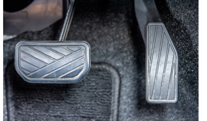 なぜ家族は電気自動車(EV)を運転しなくなるのか?