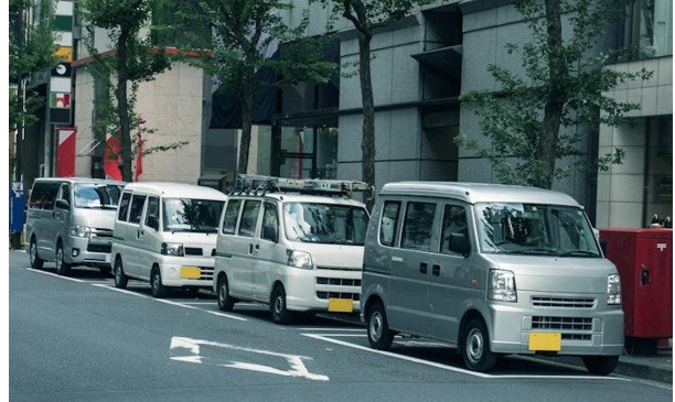 社会・産業構造から見るEVとガソリン車の共存期間