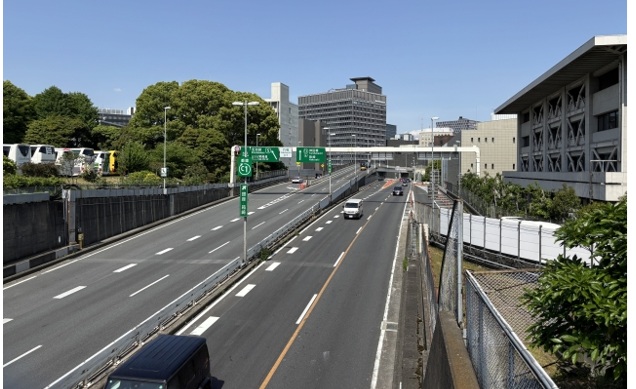 ガソリン車は高速走行の方が燃費に有利