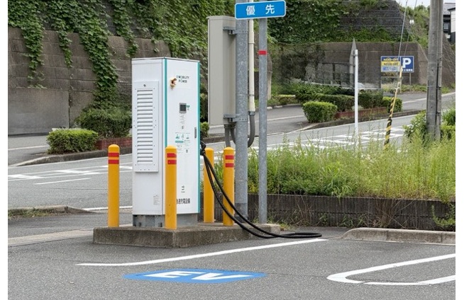 政府・自治体による充電インフラ整備の取り組み