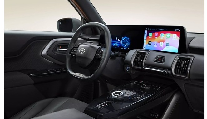 アーバンクルーザー インテリアデザイン