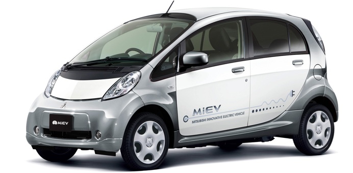 三菱i-MiEVを徹底分析！世界初の量産型EV！
