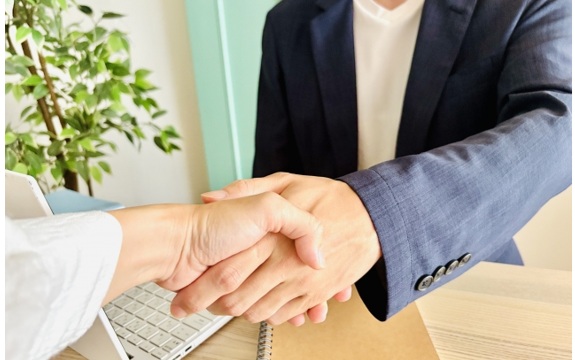 太陽光で家の価値はどう変わる？資産価値の上昇効果