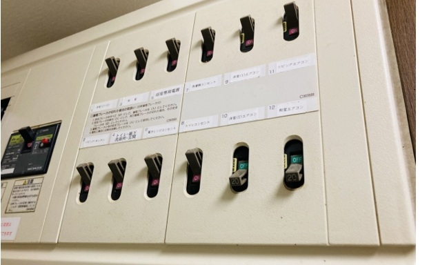 太陽光発電+蓄電池でブレーカー容量アップが必要になる家とは?契約アンペアの盲点