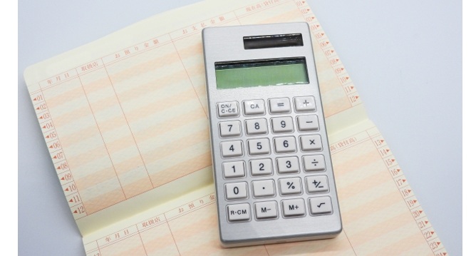 黄砂による太陽光発電の年間損失を計算する