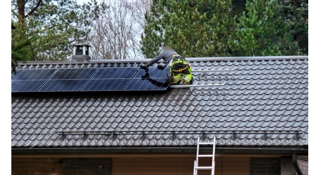 太陽光パネルの北向き設置が合理的になる条件