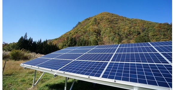 夏でも発電効率を落とさないための工夫とは？