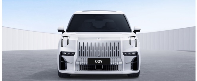 ZEEKR 009の価格・航続距離・スペック